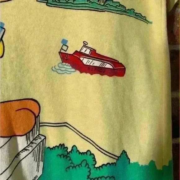 1980s yellow Tweety Bird Statue of Liberty tshirt - Picture 3 of 5